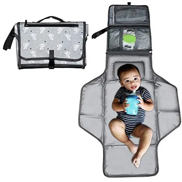 Autiņbiksīšu soma ar pudeles kabatu